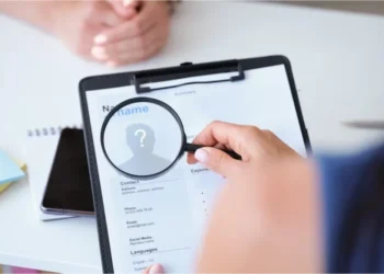 Can A Real Estate Agent Give Out Personal Information