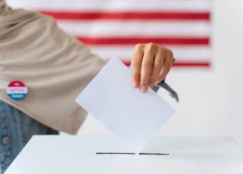 how to be an informed voter