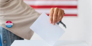 how to be an informed voter